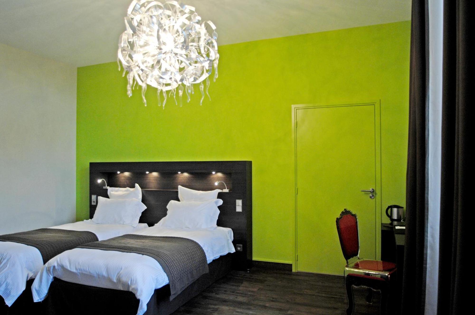 Chateau De Champlong Table Hotel **** Golf & Spa Villerest  Екстер'єр фото