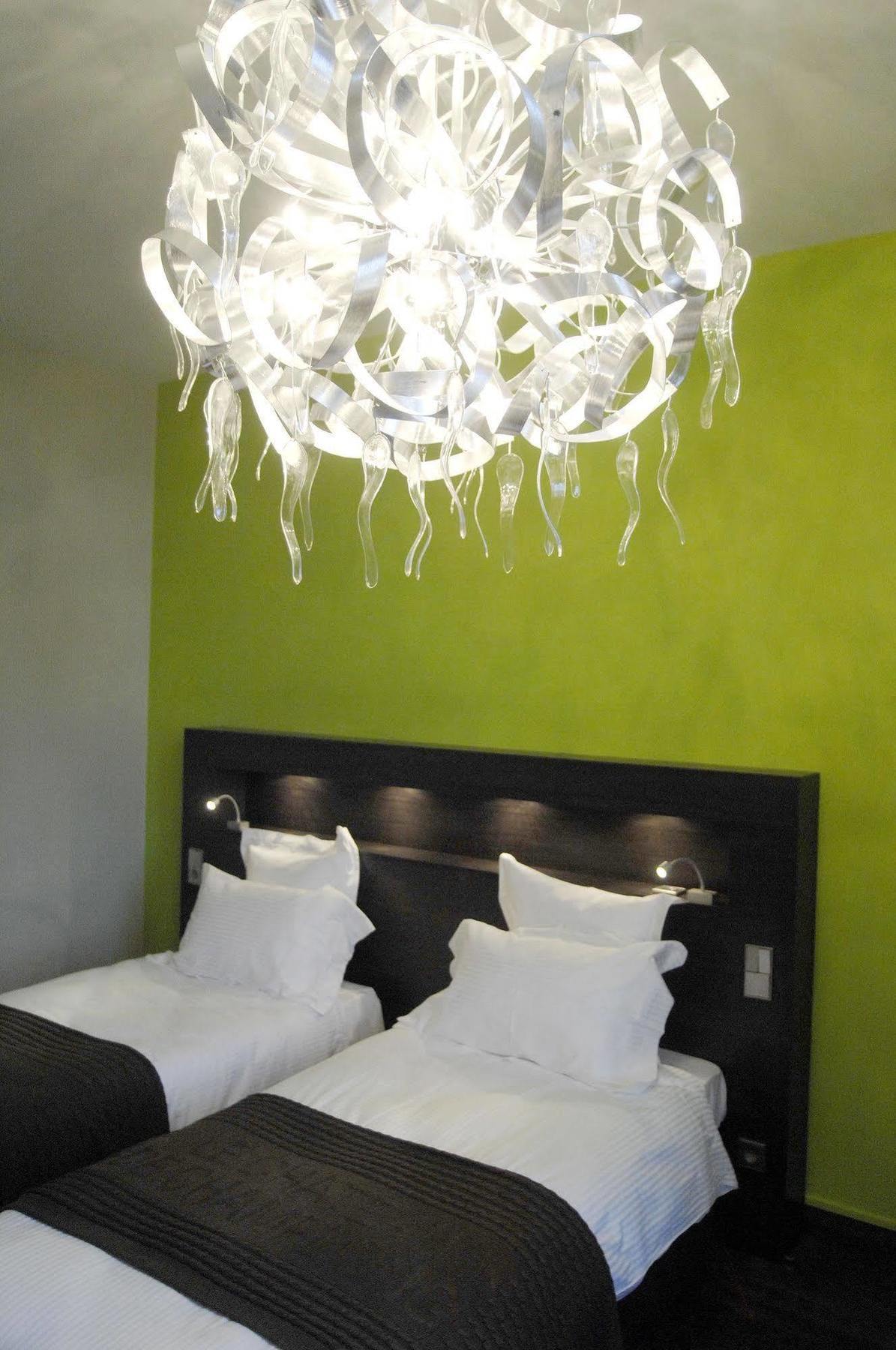 Chateau De Champlong Table Hotel **** Golf & Spa Villerest  Номер фото